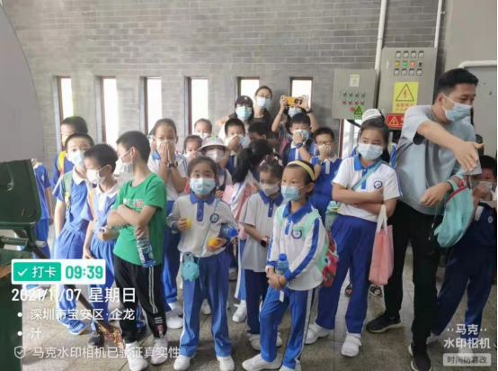 三盛環?？萍紨y手學校，開啟不一樣的“垃圾減量日”